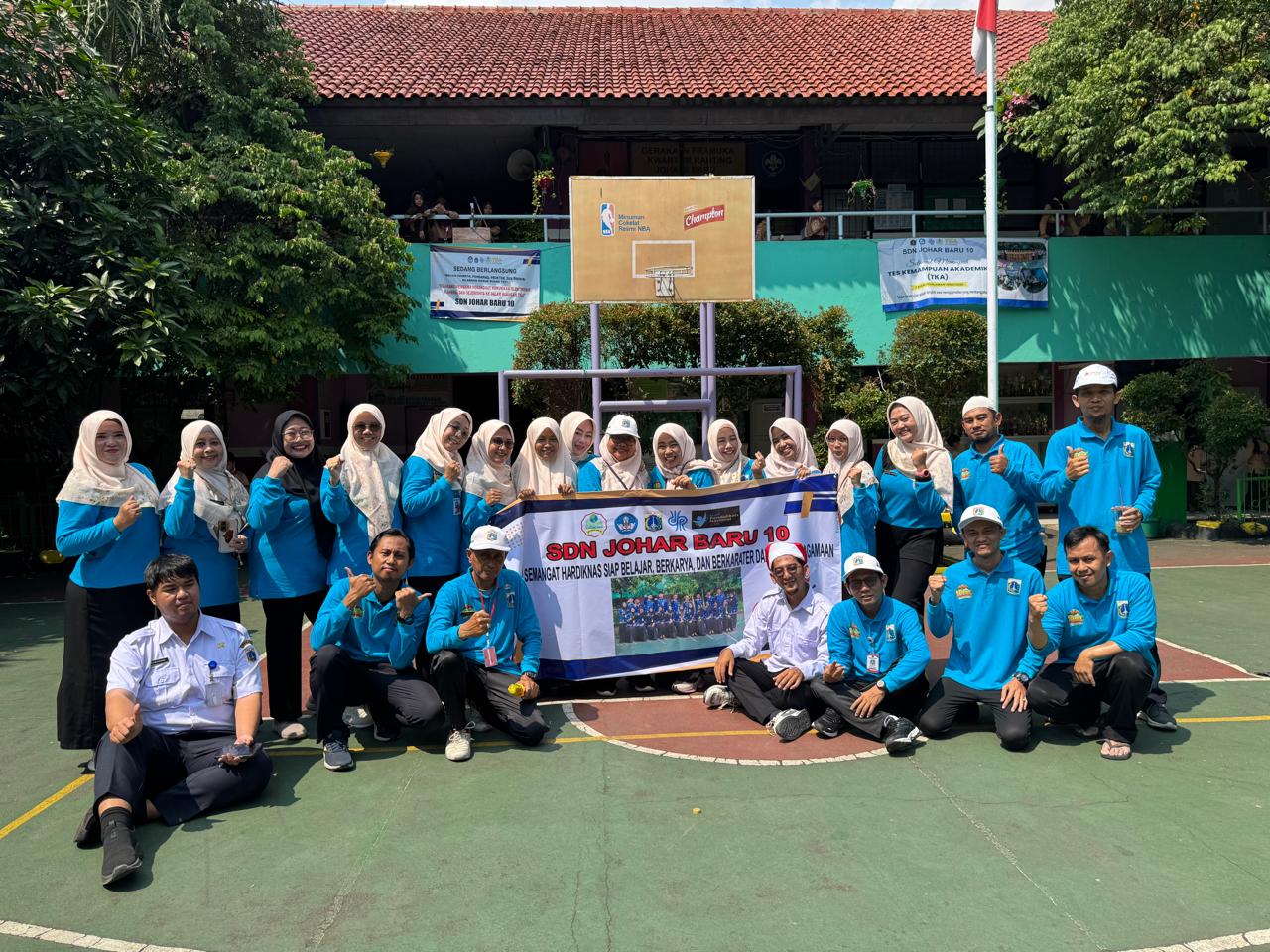 Acara Lomba Memperingati Hari Pendidikan Nasional SDN Johar Baru 10